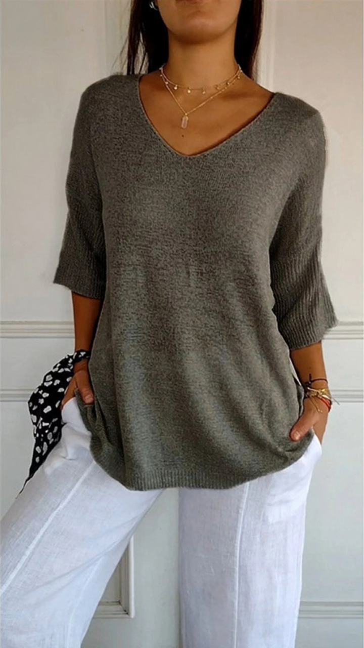 Clara – Women’s Knitted V-Neck Sleeve Top