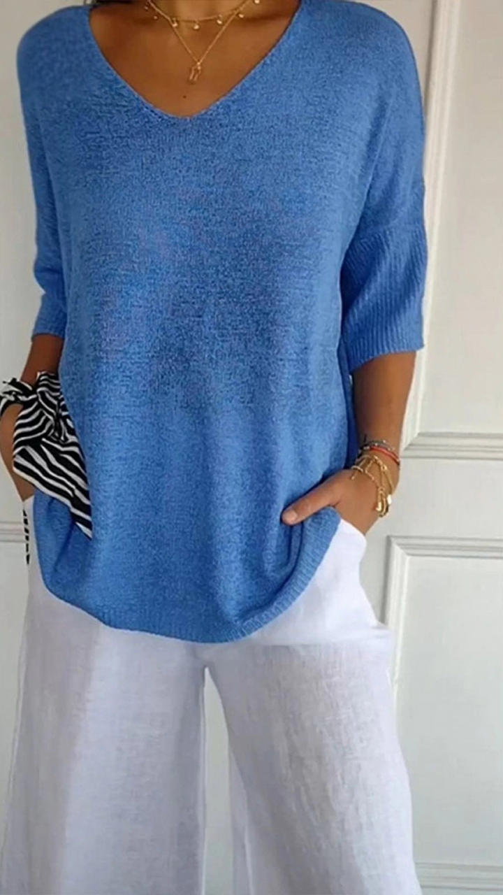 Clara – Women’s Knitted V-Neck Sleeve Top
