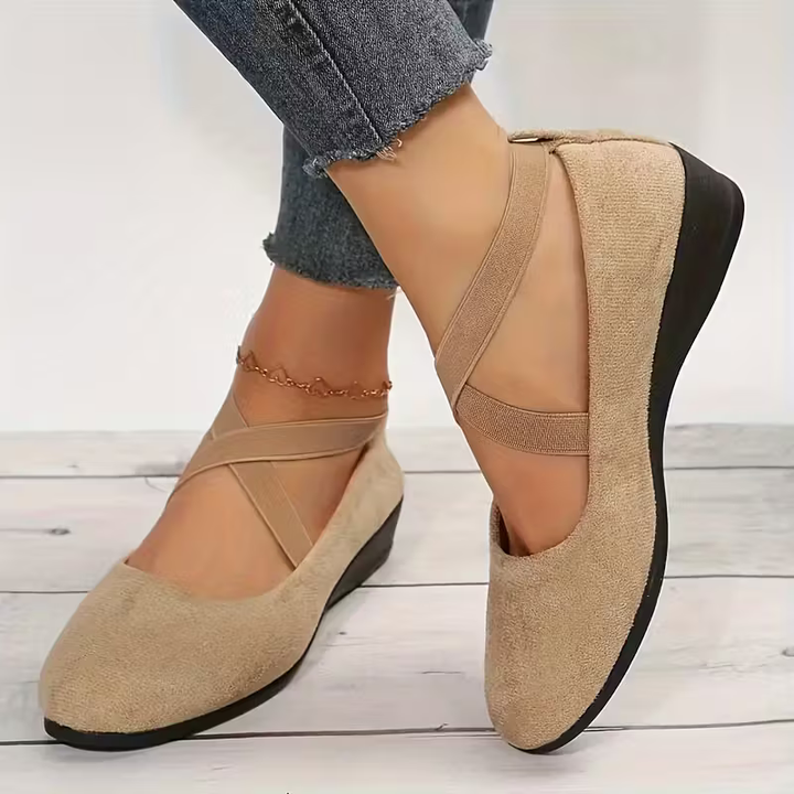Monique™ | Closed Heel and Comfortable Shoes