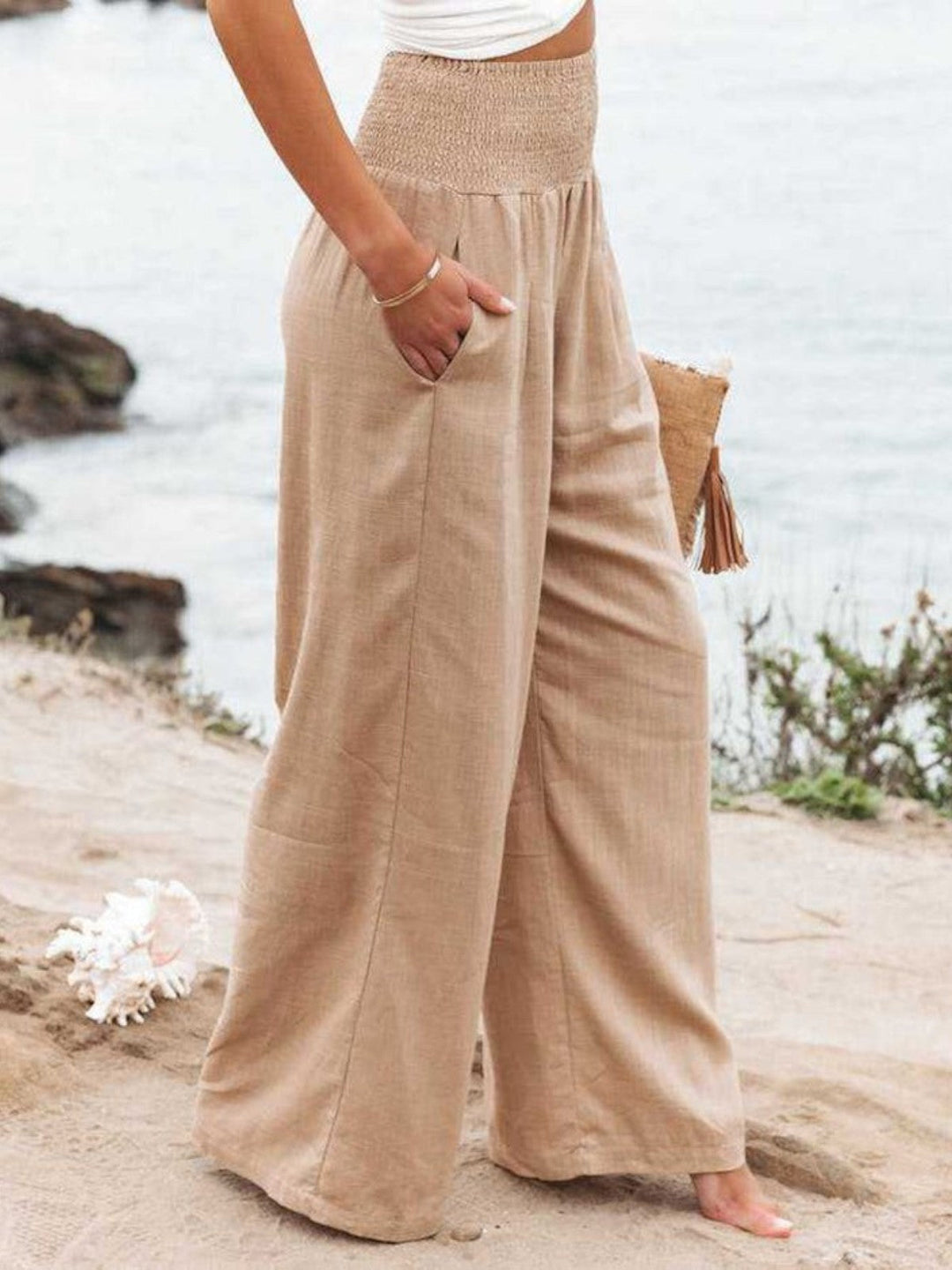 Thaloria – Wide-Leg Linen Pants