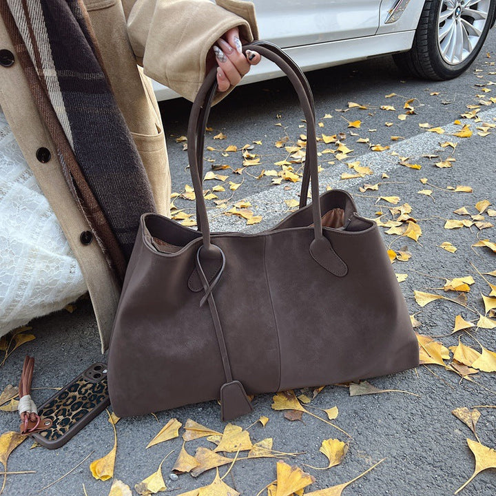 Kyadeeih | Elegant Tote Bag