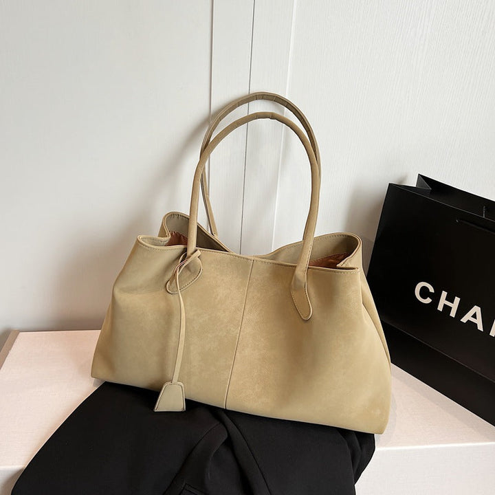 Kyadeeih | Elegant Tote Bag