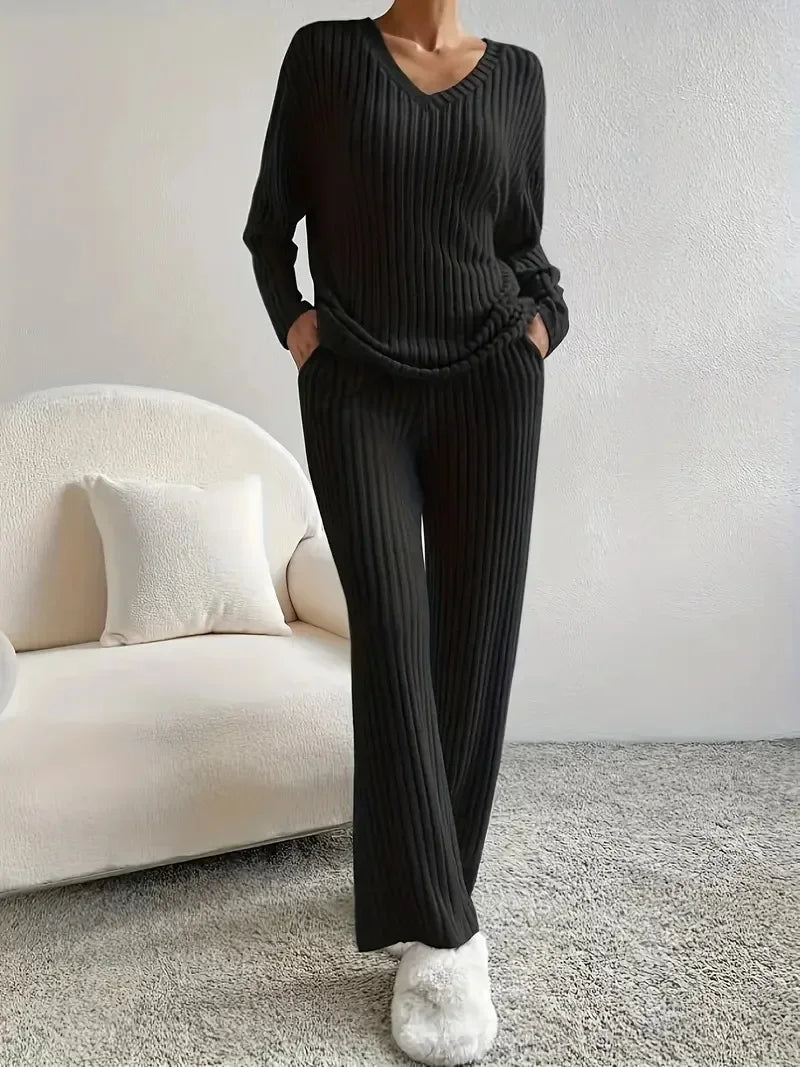 Livia™ Elegant All-Season Lounge Set