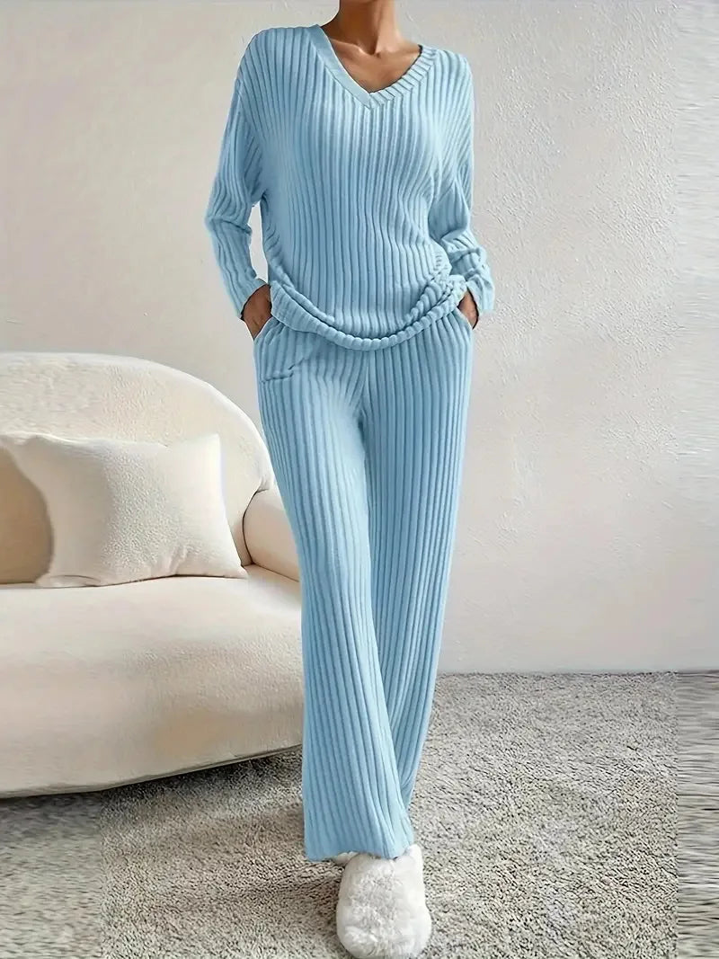 Livia™ Elegant All-Season Lounge Set