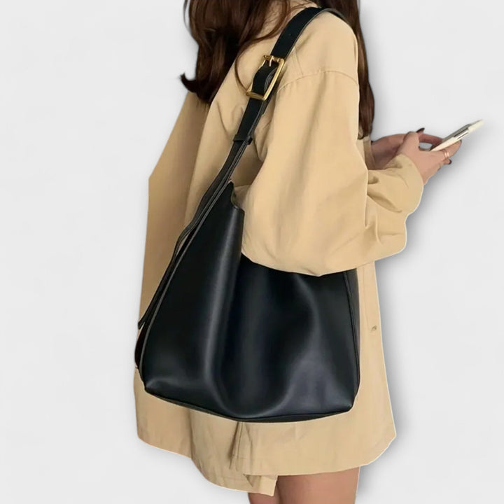 Olivia – Elegant Leather Handbag